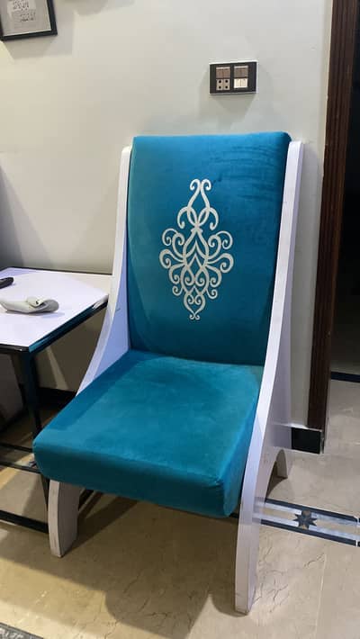 Elegant Velvet Sofa Chairs – Premium Quality | Excellent Condition