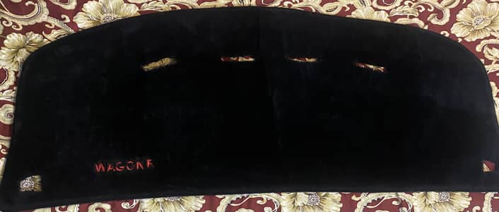 Wagon R Dashboard Velvet Mat Up For Sale