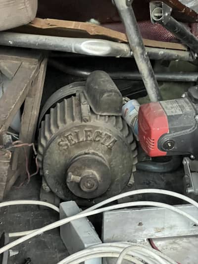 2 HP SELECTA Electric Motor | Excellent Working Condition