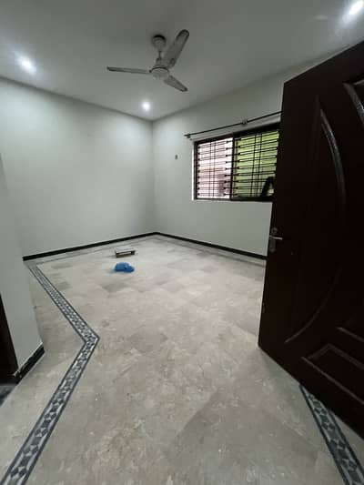 5 Marla Ground Portion For Rent