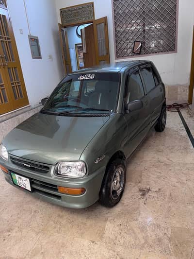 Daihatsu Cuore 2011