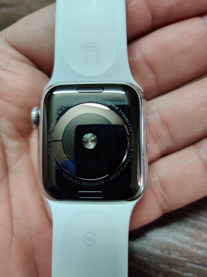 Apple Watch 5