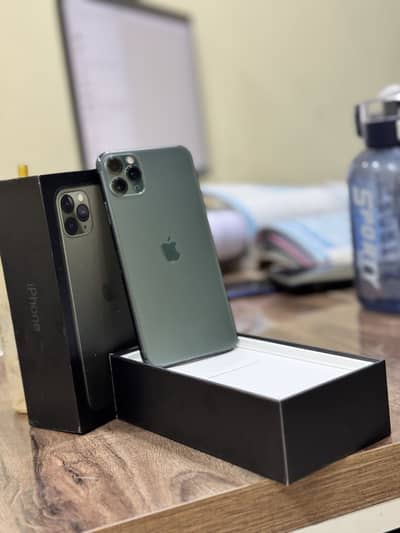Apple iPhone 11 Pro Max 256GB 10/10 with Box