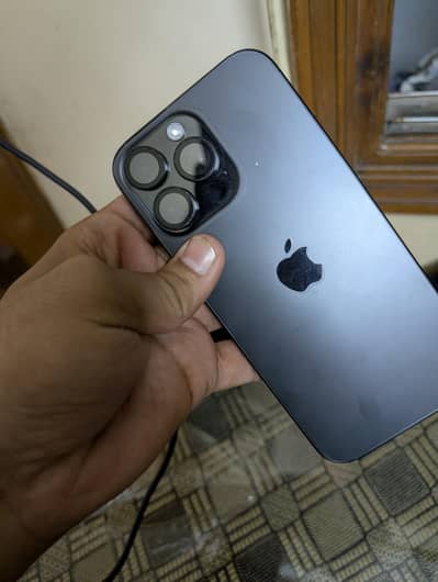 Apple iPhone 16 Pro Max 256 gb jv black under apple warranty sep 2026