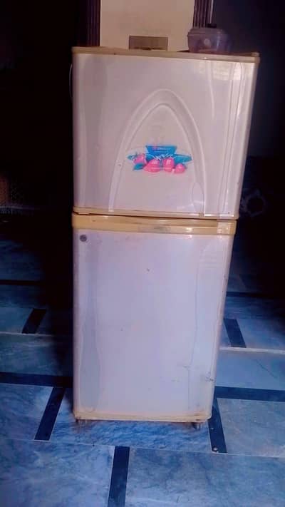 small size fridge in perfact working condition no open no repair