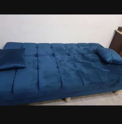 sofa cumbed
