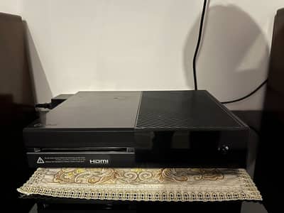 Xbox one 500gb good condition