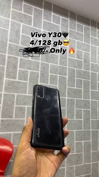 Vivo Y30 4/128gb good condition