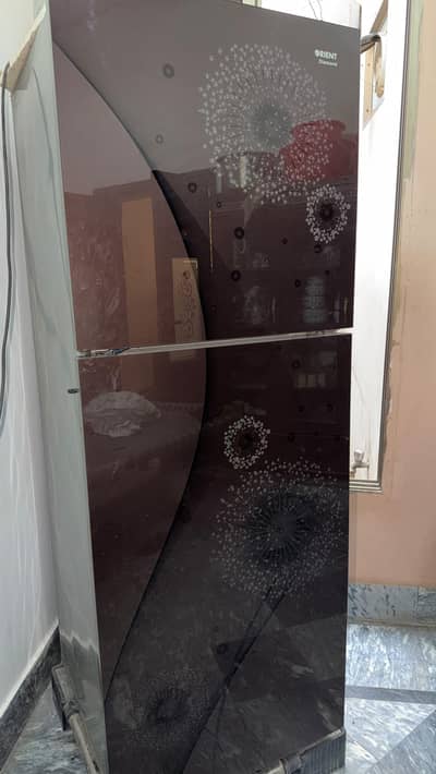 Orient Refrigerator Diamond 330 Liters ₨ 70,000