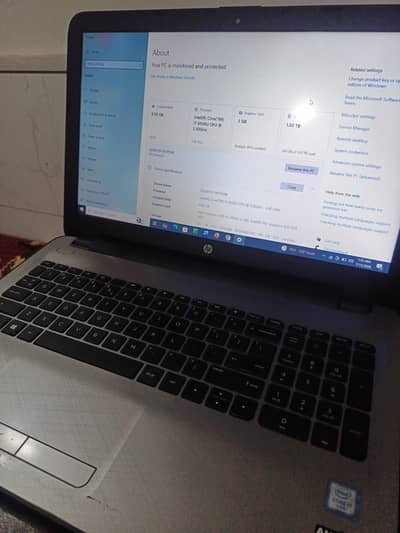 HP Laptop | i7 Gen 6 | 15.6 inches screen