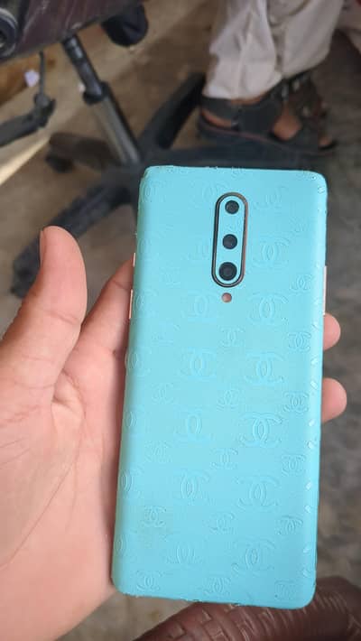One Plus 8 panel change hone wala he or back crack he bs