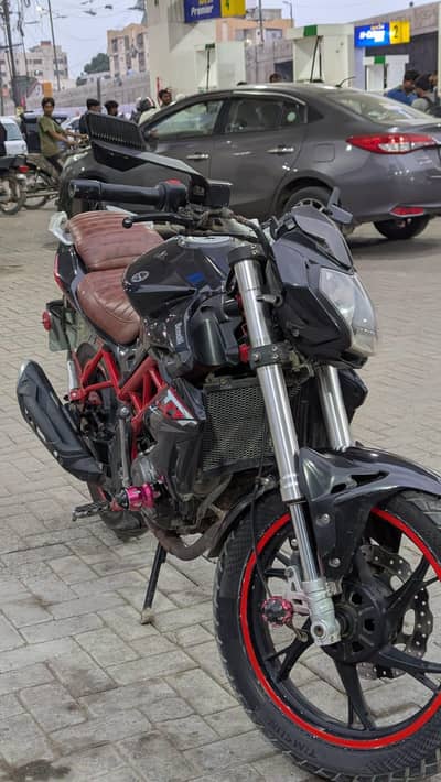 Benelli tnt 150i only 37500km driven