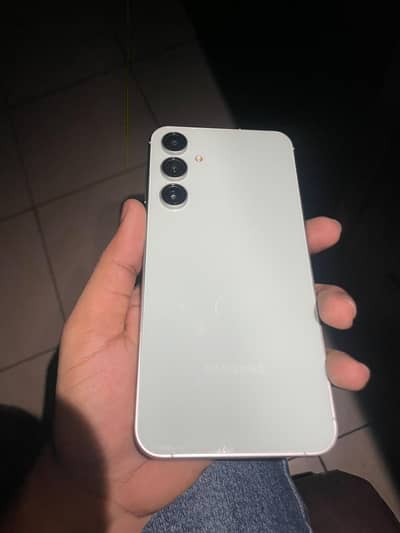 Samsung Mobile S23 FE 9 month warranty