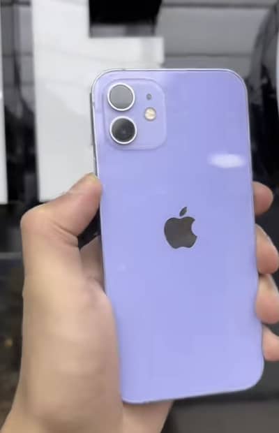 Apple iPhone 12