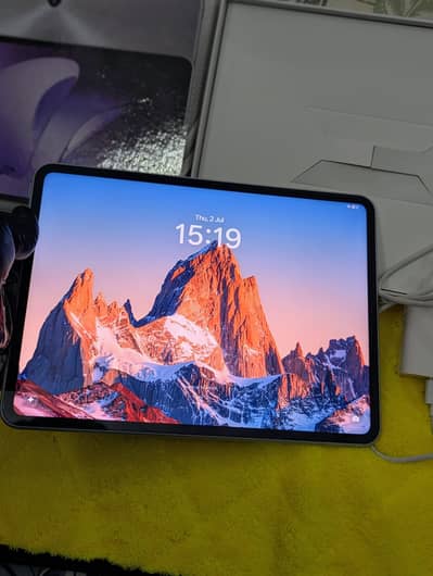 OPPO TABLET 12 INCHES AMOLED SCREEN 144HZ