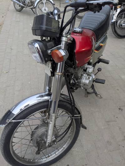 Honda CD 125 Self Start – 2022 Model – Excellent Condition