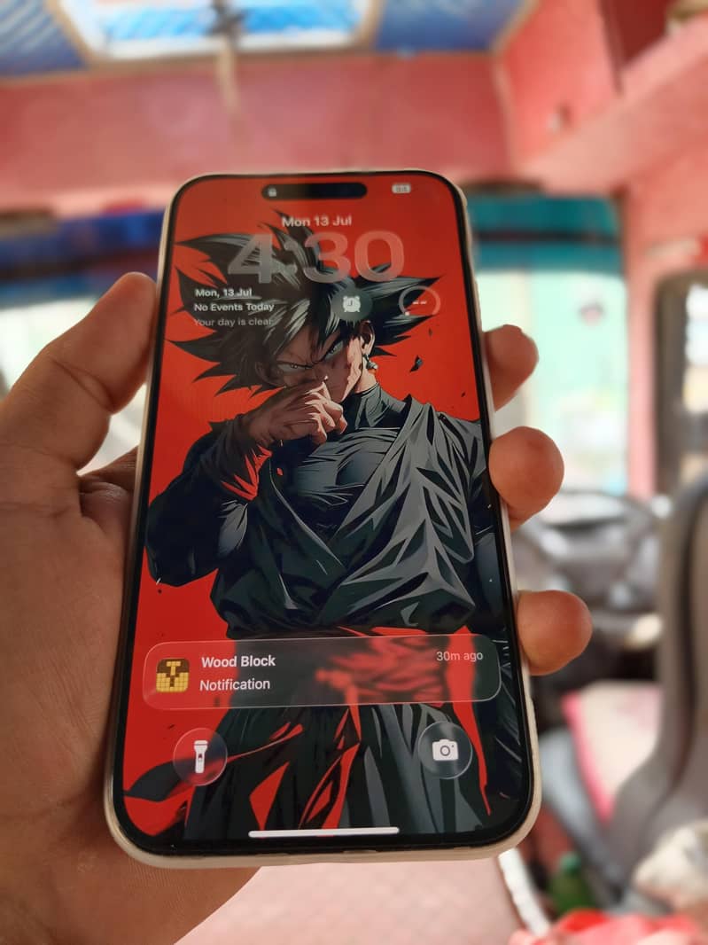 Apple iPhone 15 Pro Max 0