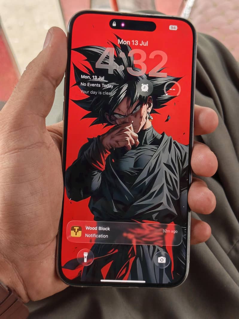 Apple iPhone 15 Pro Max 1