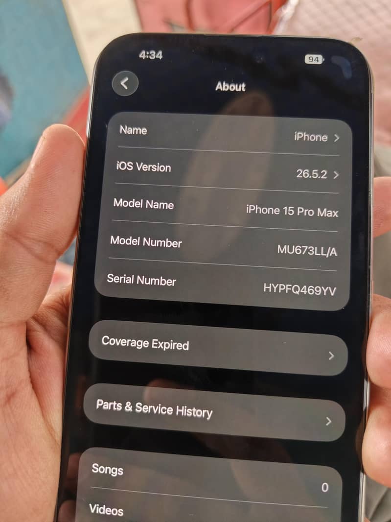 Apple iPhone 15 Pro Max 4