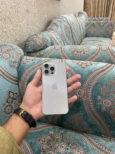 Apple iPhone 15 Pro Max