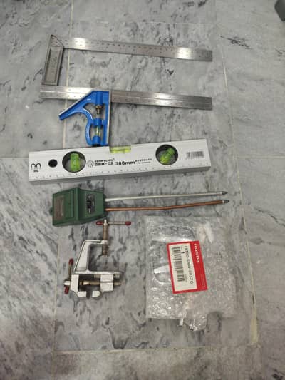 measuring scale and other accessories urgent for sale