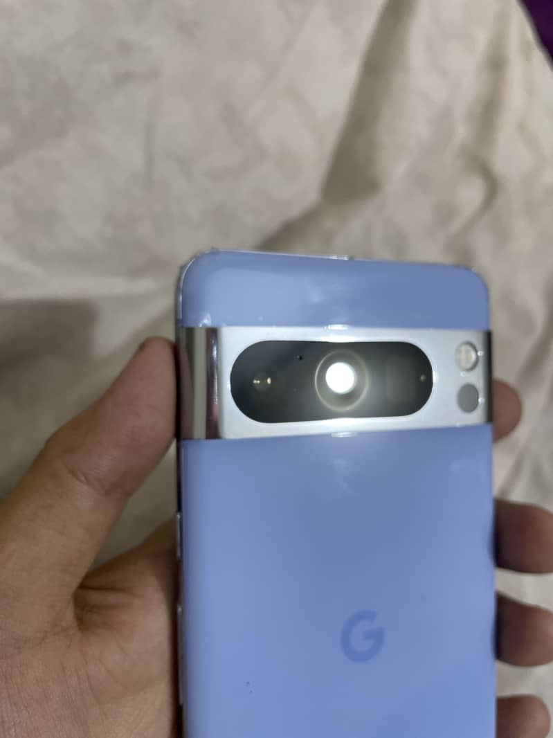 Google Pixel 8 Pro 3