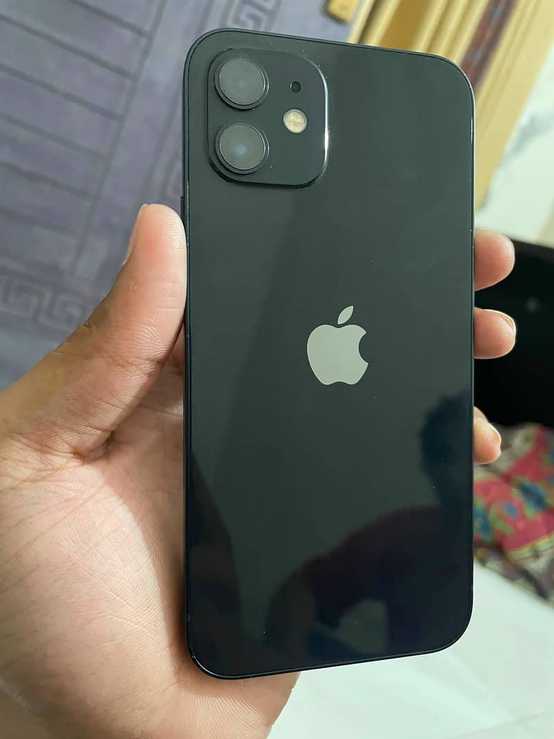 Apple iPhone 12 0