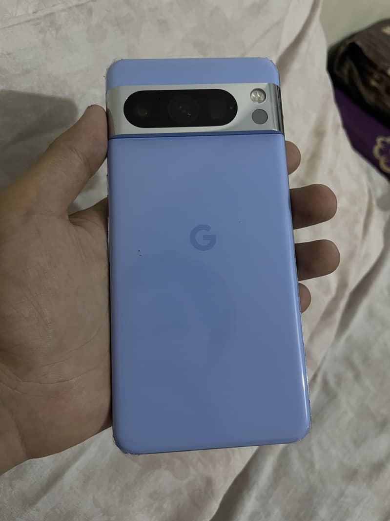Google Pixel 8 Pro 2