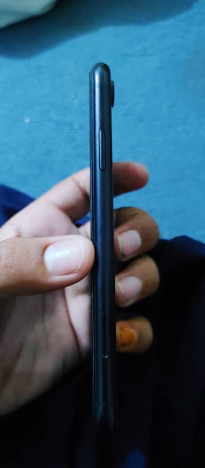 Apple iPhone Xr 64gb Battery Health 83 Non Pta