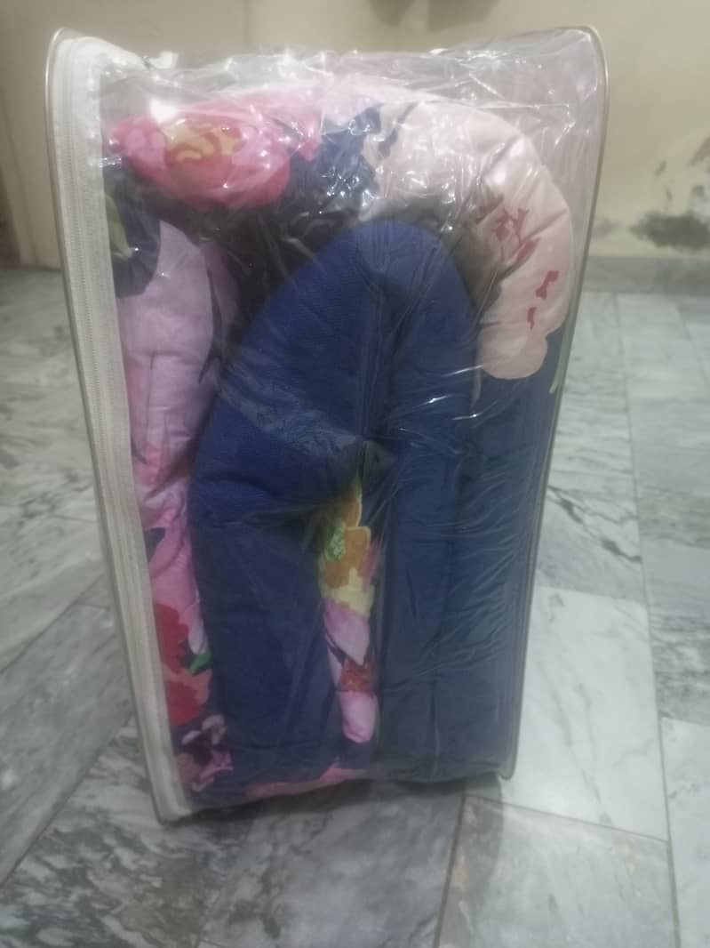 Only comforter 2