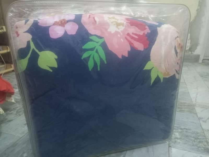 Only comforter 3