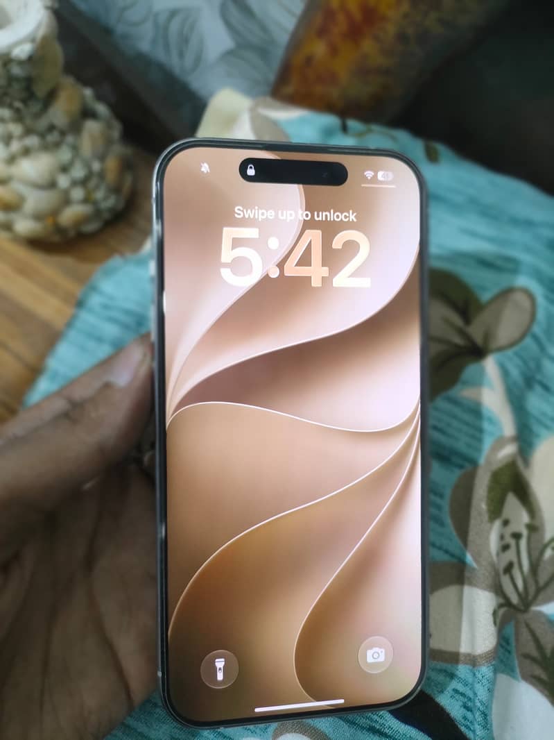IPHONE 15pro Jv 0