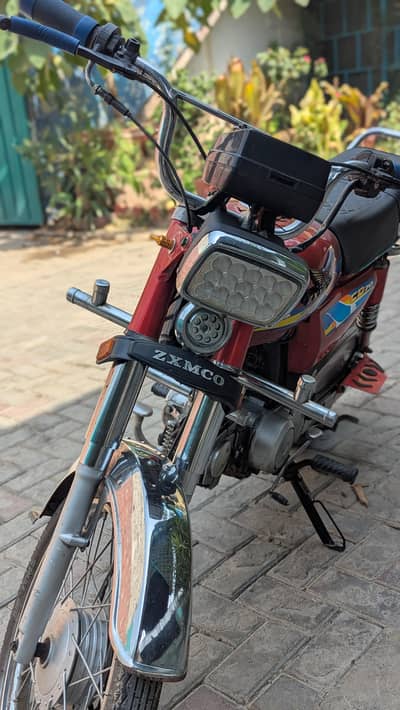 zxmco 70cc very good condition all documents available  Peshawar no