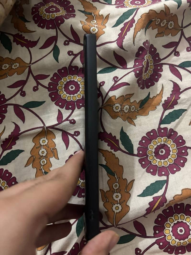 Samsung Mobile Note 10 Plus 2