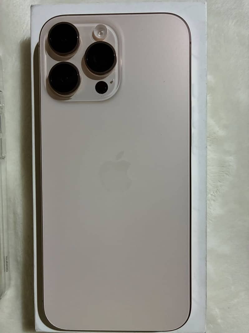 iPhone 16 Pro Max 7