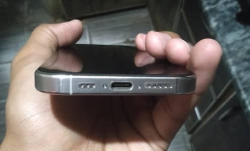 Apple iPhone 15 Pro