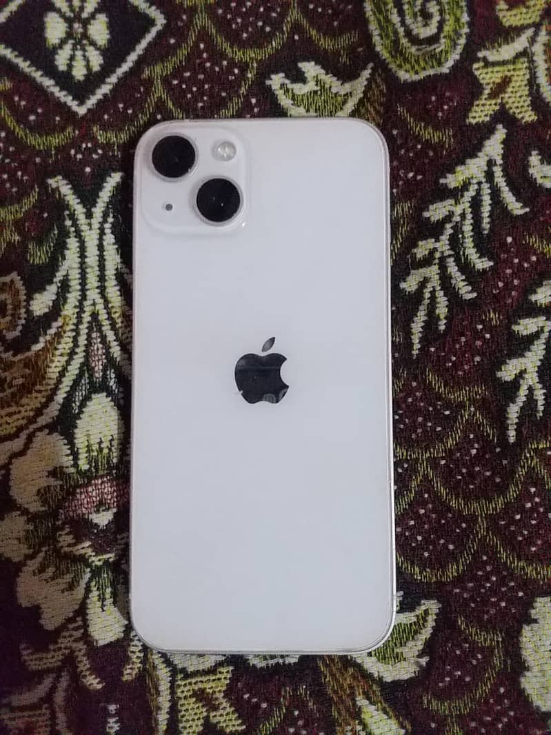 Apple iPhone 13 3