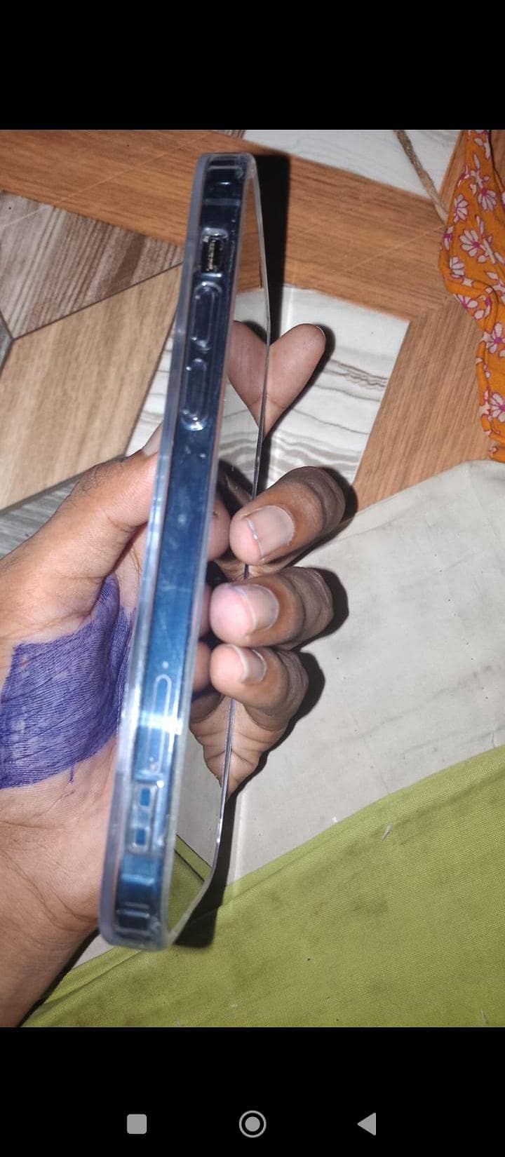 Apple iPhone 12 3