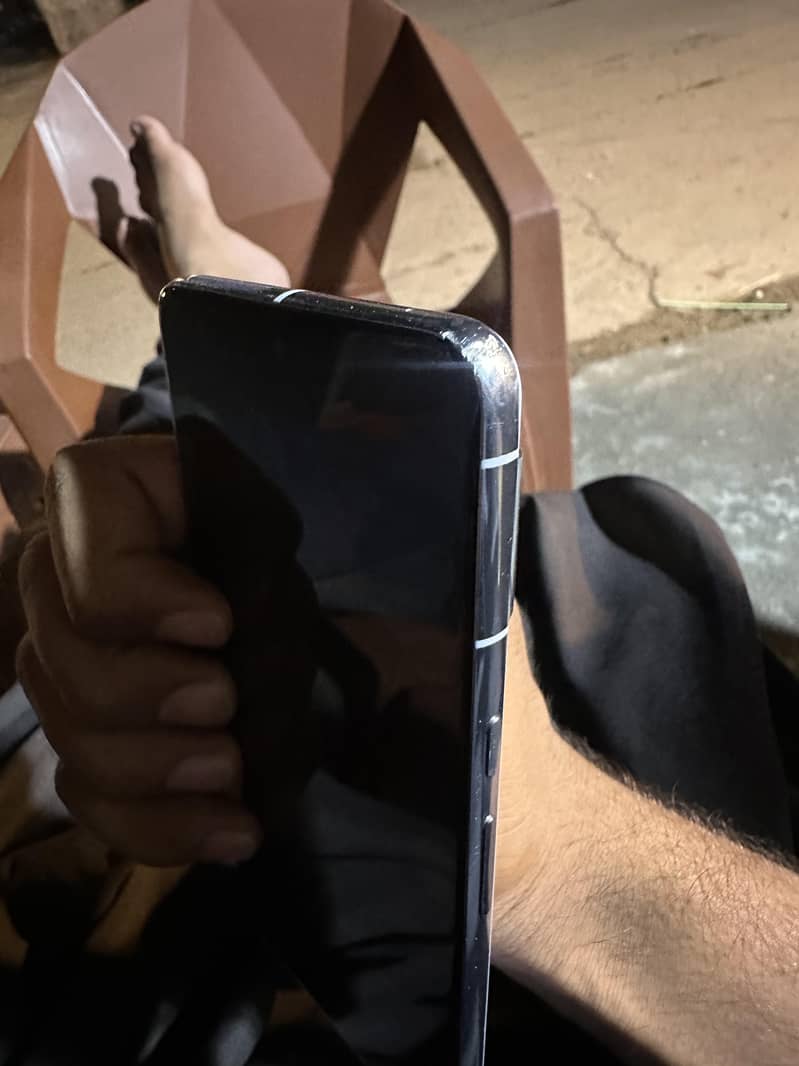 Google Pixel 8 pro 3