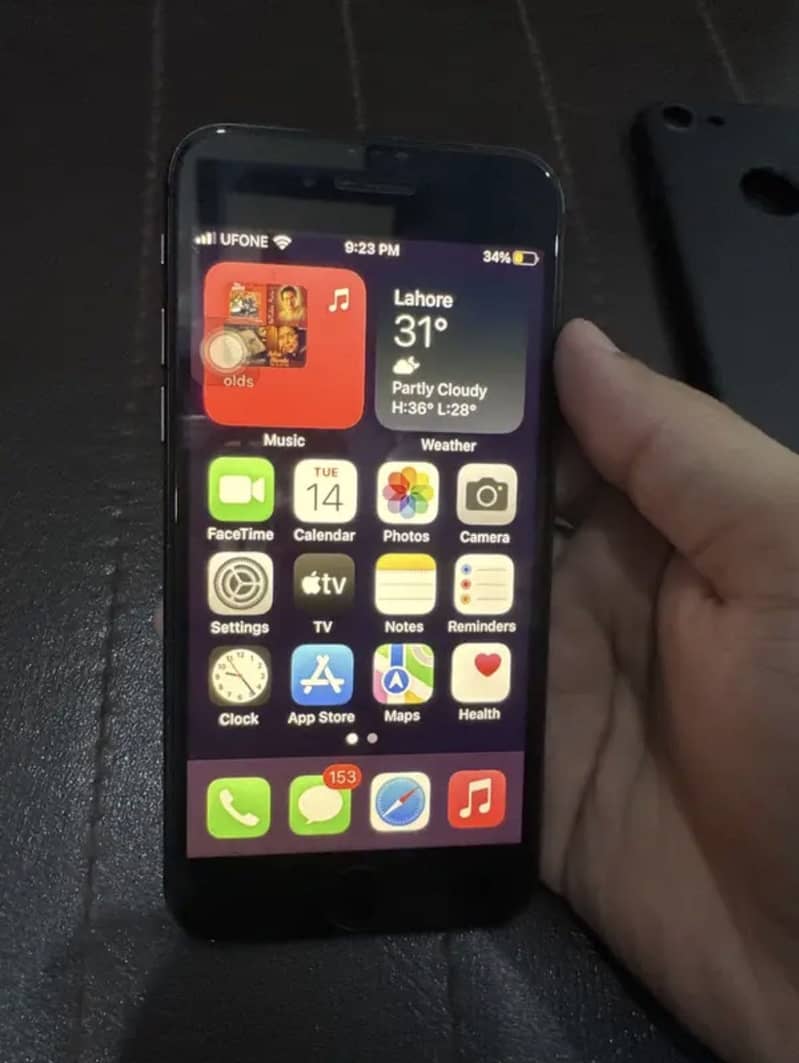 iPhone 8 1