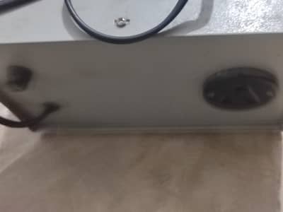 Electrodefence voltage stabilizer