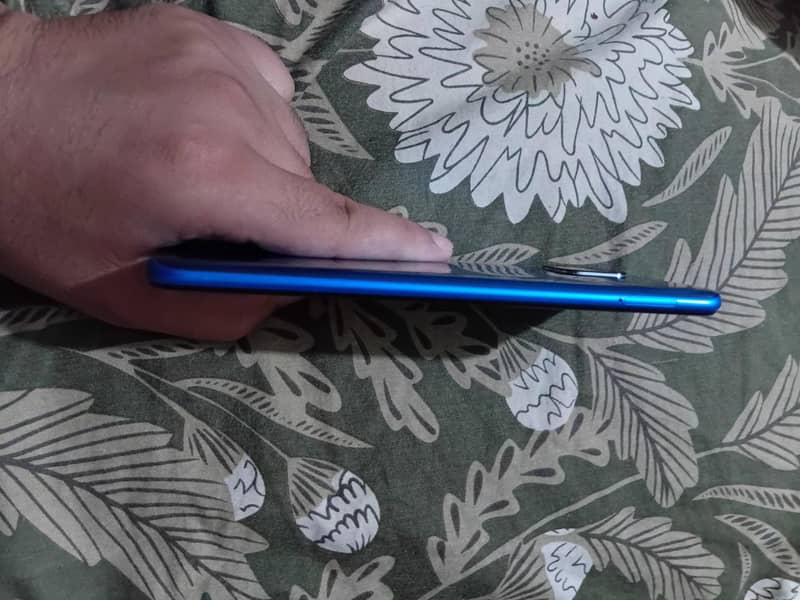 OPPO A16e 1