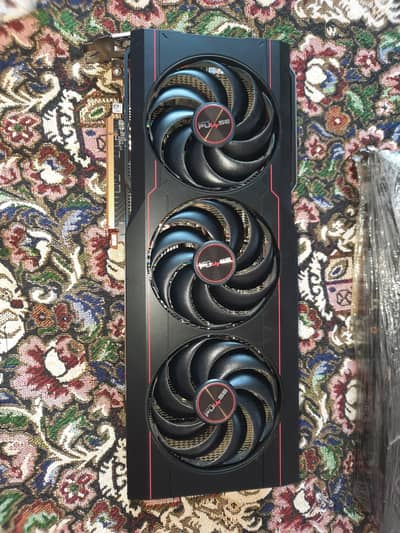 Sapphire RX6800 XT 16GB DDR5 like new