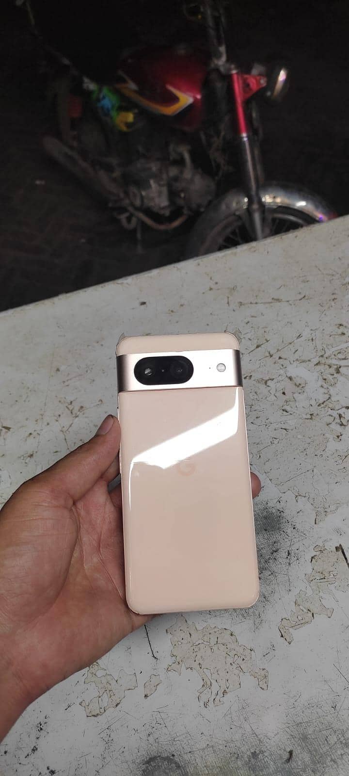 Google Pixel 8 2