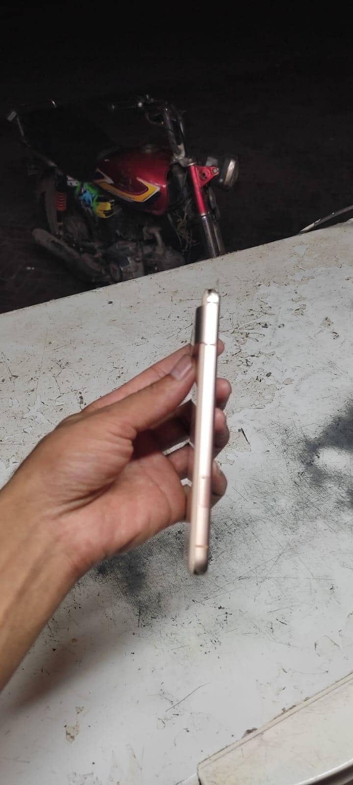 Google Pixel 8 3