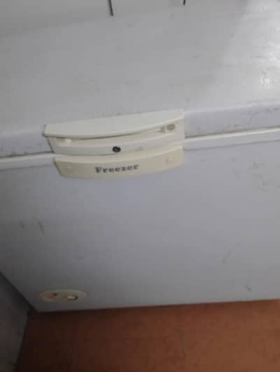 Deep freezer for sale