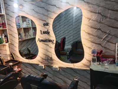 Ladies Beauty Saloon setup