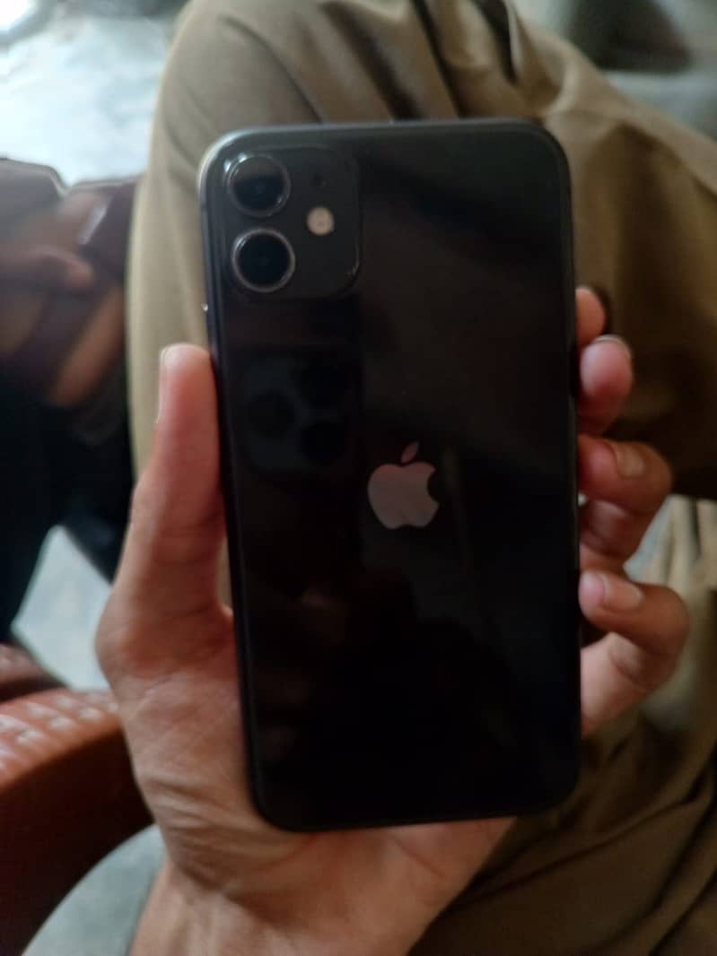 Apple iPhone 11 0