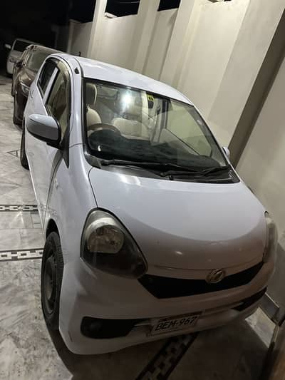 Toyota Pixis Epoch 2015 mira