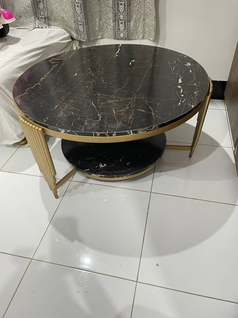 Black marble table 2